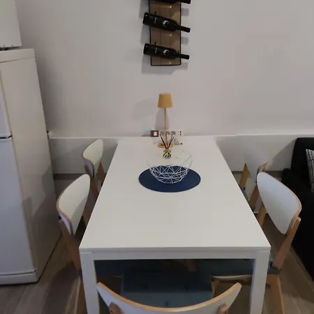 Mirta 1 Duga Uvala * Krnica