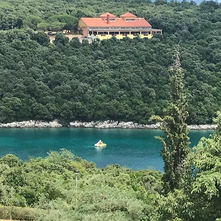 Mirta 1 Duga Uvala Krnica